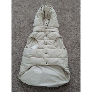Quince Waterproof Dog Puffer Jacket Off White Size Large NWT Lightweight Limited